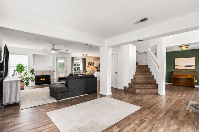 7115 Westford Place NW, Albuquerque, NM 87114