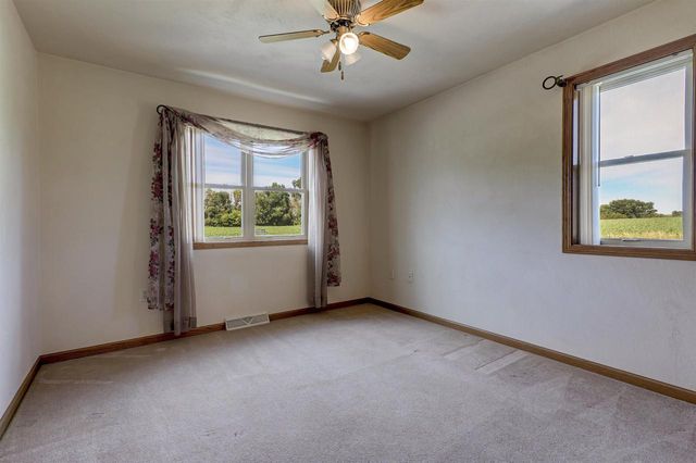 8388 MOESER LANE, Larsen, WI 54947