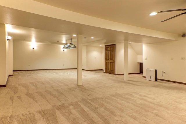 8388 MOESER LANE, Larsen, WI 54947