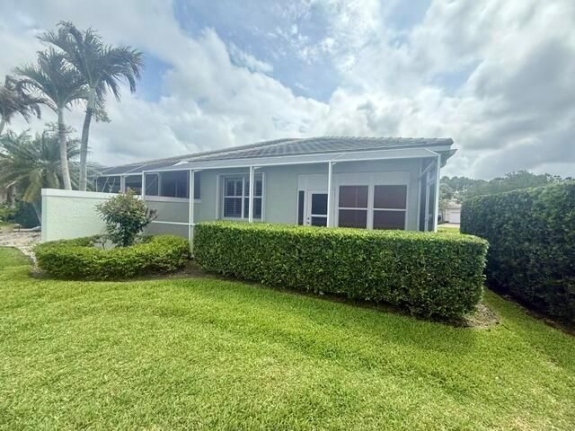 4645 SE Bridgetown Court, Stuart, FL 34997