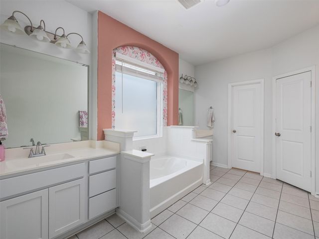 309 Sonbria PASS, Liberty Hill, TX 78642