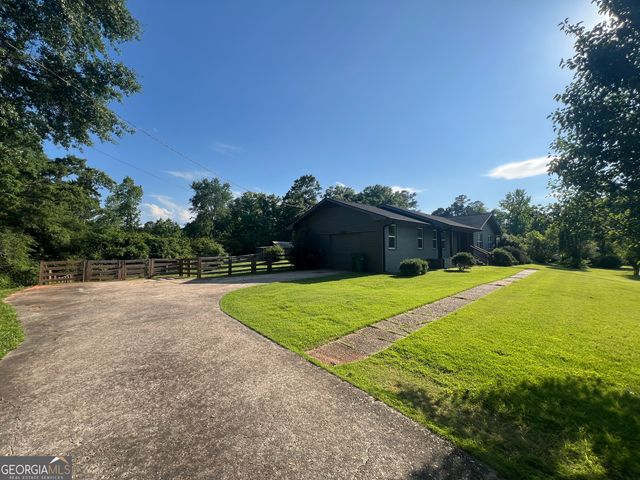 517 E Boyd Road, Hogansville, GA 30230