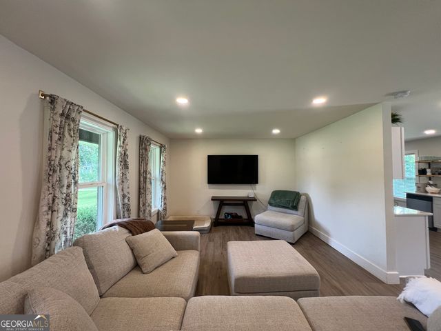 517 E Boyd Road, Hogansville, GA 30230