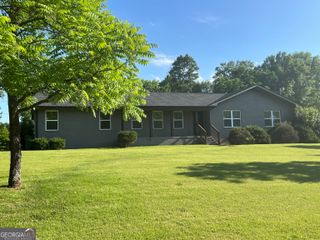 517 E Boyd Road, Hogansville, GA 30230