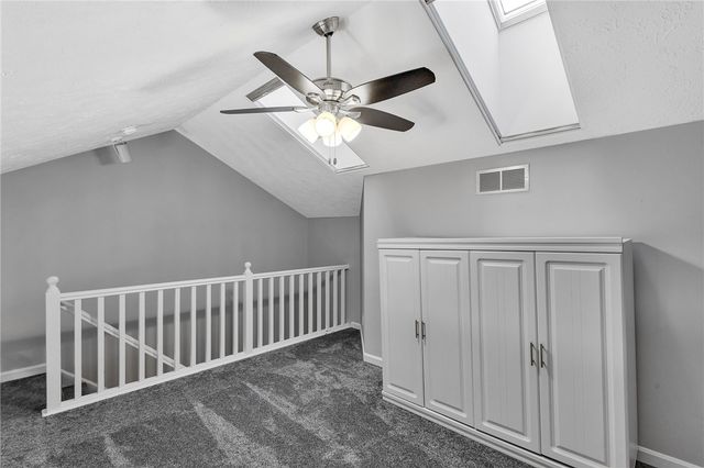 177 Old Village Lane, Bethel Park, PA 15102