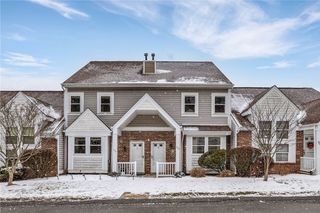 177 Old Village Lane, Bethel Park, PA 15102