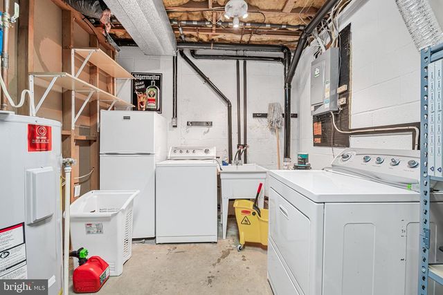 1233 BIRCHCREST CT, Arnold, MD 21012