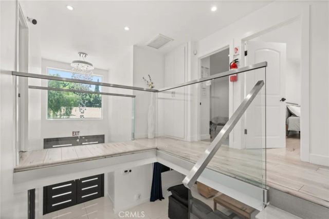 4630 Cedros Avenue, Sherman Oaks, CA 91403