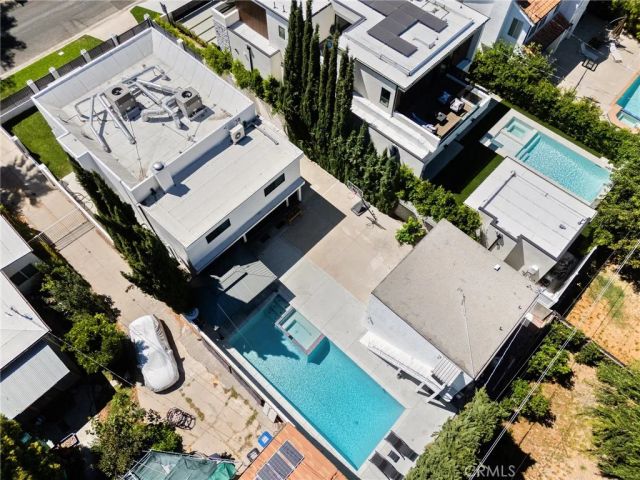 4630 Cedros Avenue, Sherman Oaks, CA 91403