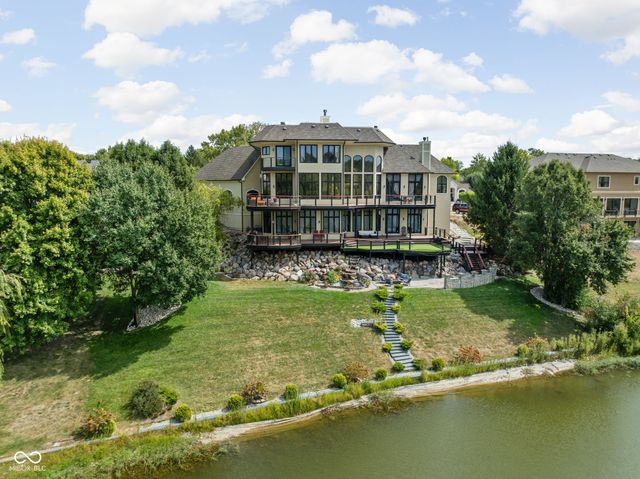 8816 Waterside Drive, Indianapolis, IN 46278