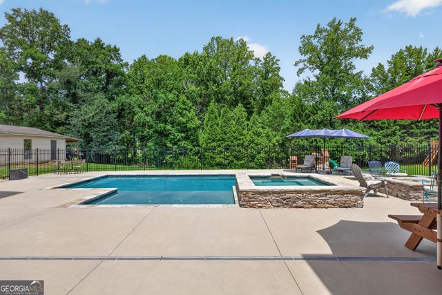 4728 E Reed Road, Gainesville, GA 30507