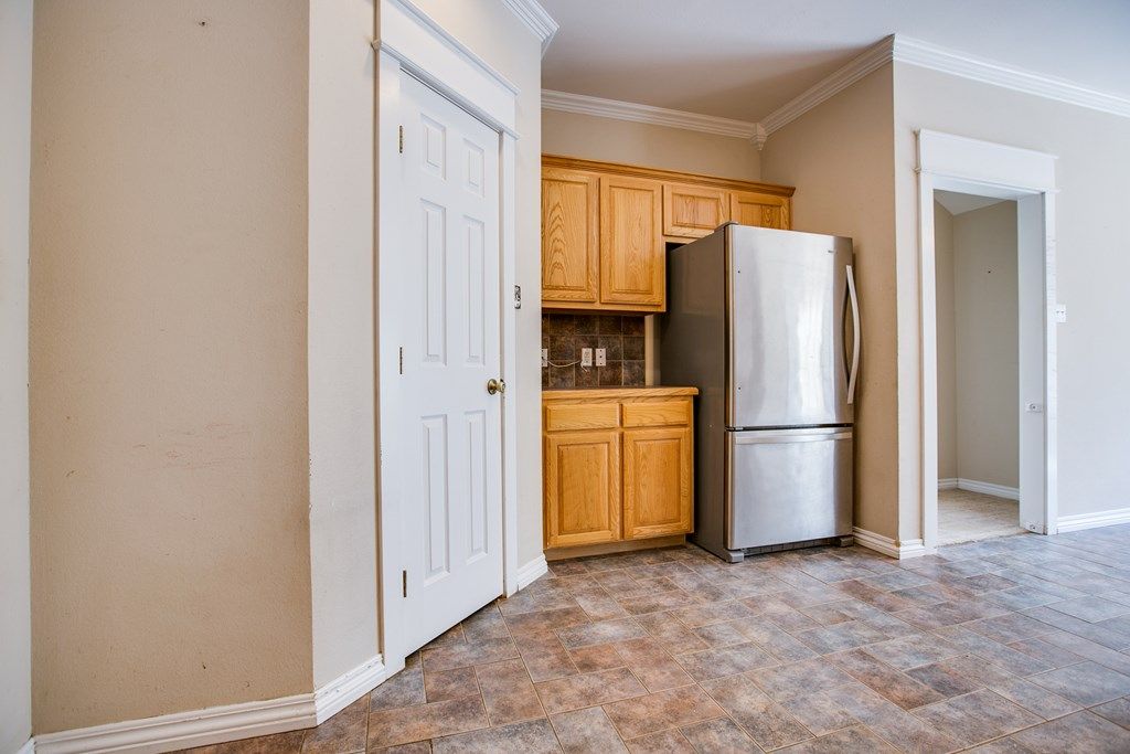 Image 7 of property listing at 6191 Loretta Dr, Christoval, TX 76904