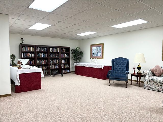 2850 Edgecliff Road 35, Lower Burrell, PA 15068