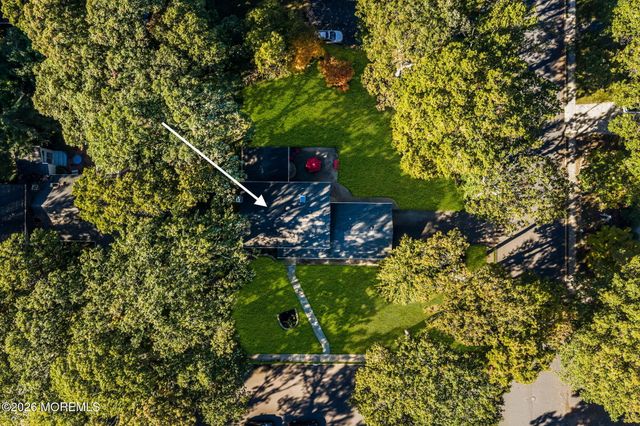 17 Horicon Drive, Ocean Twp, NJ 07712