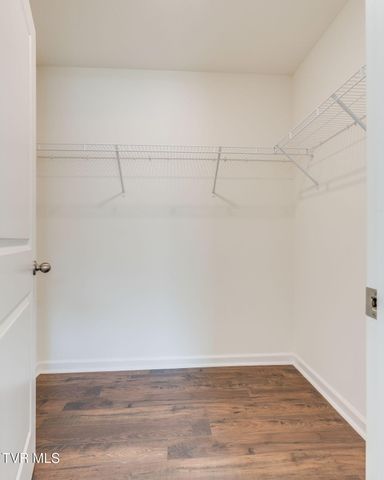 1261 Cherry Grove, Greeneville, TN 37745