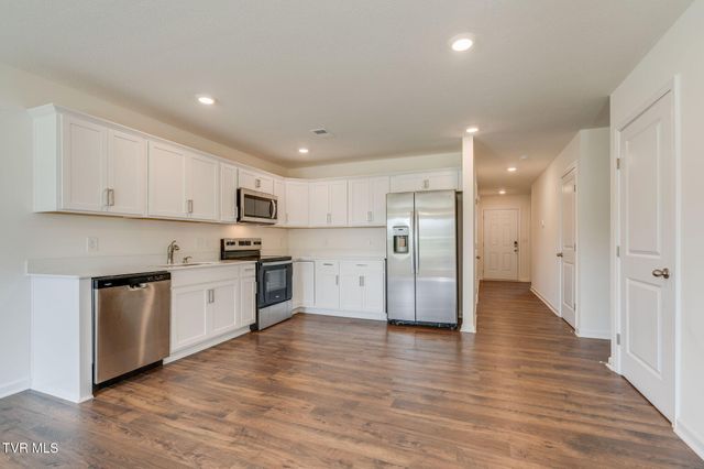 1261 Cherry Grove, Greeneville, TN 37745
