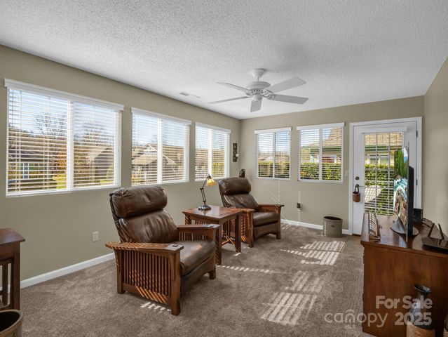 53 Barn Owl Way, Hendersonville, NC 28792