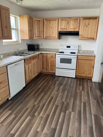 34 Elm Street, Barboursville, WV 25504