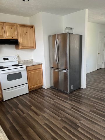 34 Elm Street, Barboursville, WV 25504