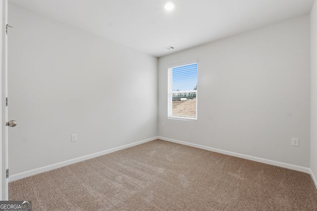 216 Norchester Avenue, Hogansville, GA 30230