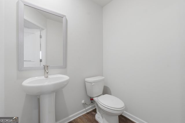 216 Norchester Avenue, Hogansville, GA 30230