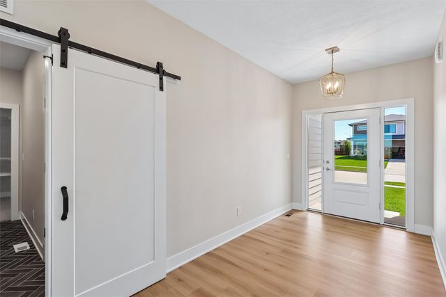 460 NW Gracewood Drive, Waukee, IA 50263