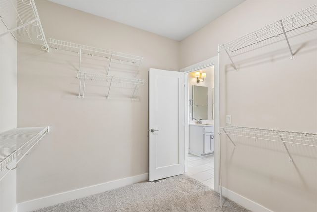 460 NW Gracewood Drive, Waukee, IA 50263