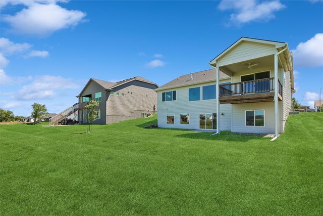 460 NW Gracewood Drive, Waukee, IA 50263