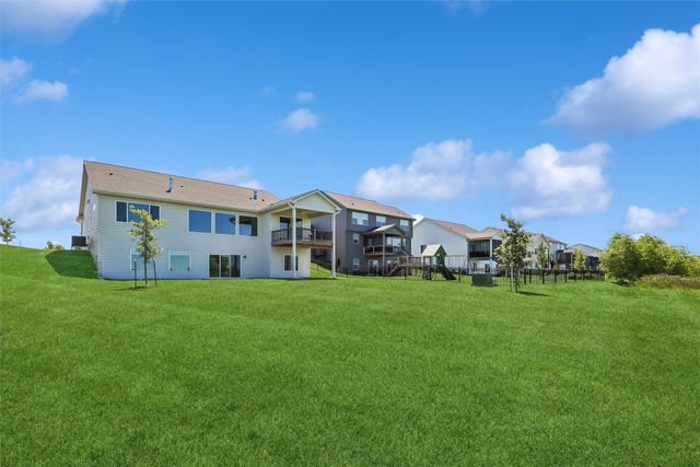 460 NW Gracewood Drive, Waukee, IA 50263