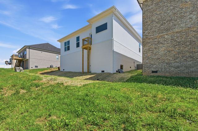 977 Hunters Lane, Springfield, TN 37172