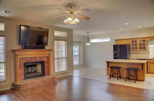 8518 E 97th Street, Tulsa, OK 74133