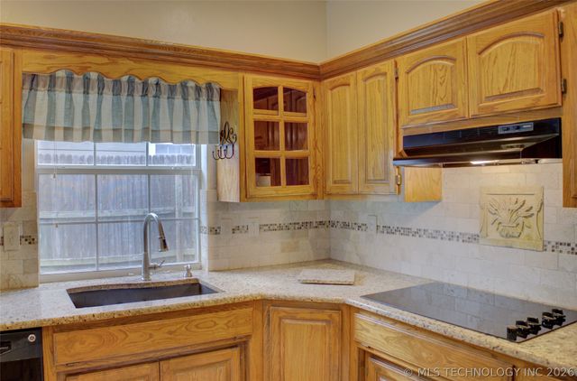 8518 E 97th Street, Tulsa, OK 74133