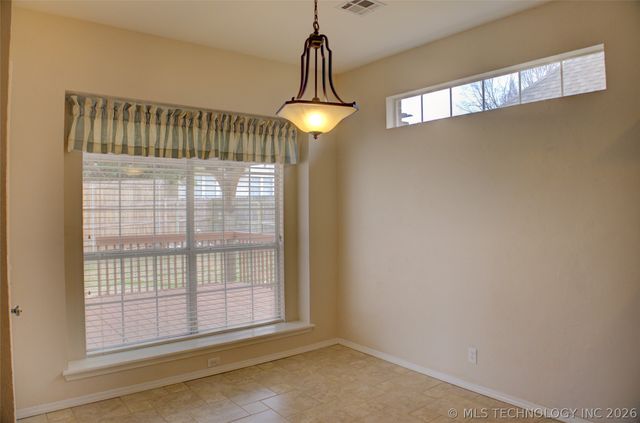 8518 E 97th Street, Tulsa, OK 74133