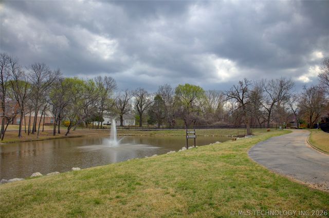 8518 E 97th Street, Tulsa, OK 74133