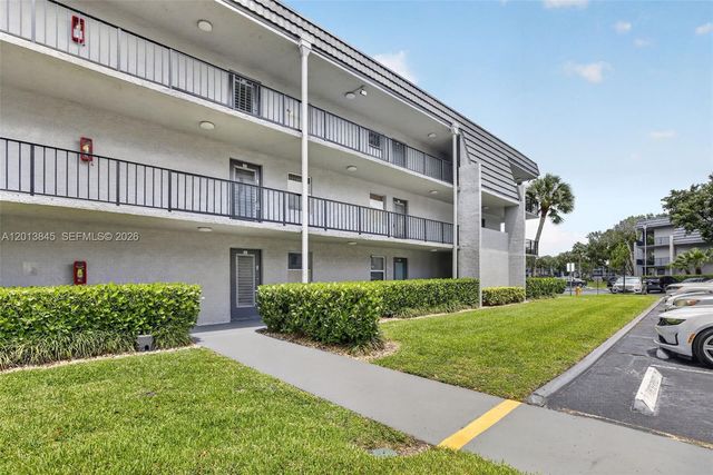 9090 Lime Bay Boulevard 203, Tamarac, FL 33321