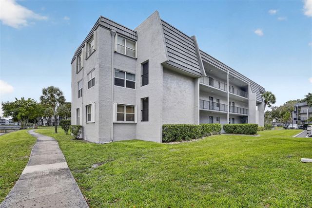 9090 Lime Bay Boulevard 203, Tamarac, FL 33321