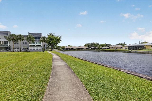 9090 Lime Bay Boulevard 203, Tamarac, FL 33321