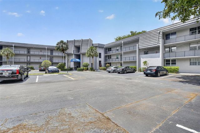 9090 Lime Bay Boulevard 203, Tamarac, FL 33321
