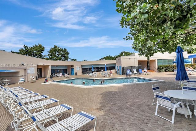 9090 Lime Bay Boulevard 203, Tamarac, FL 33321