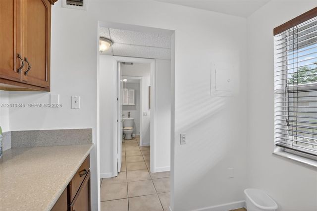 9090 Lime Bay Boulevard 203, Tamarac, FL 33321