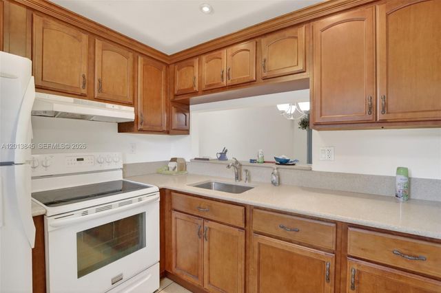 9090 Lime Bay Boulevard 203, Tamarac, FL 33321