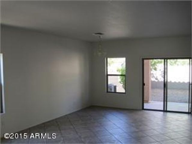 9681 N 82nd Lane, Peoria, AZ 85345