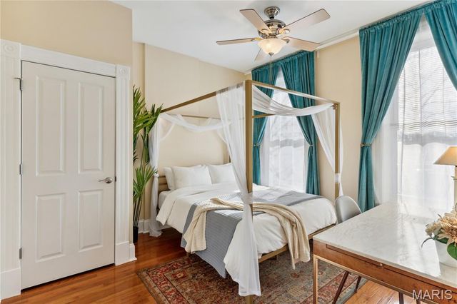 4322 Gibson Avenue, St Louis, MO 63110