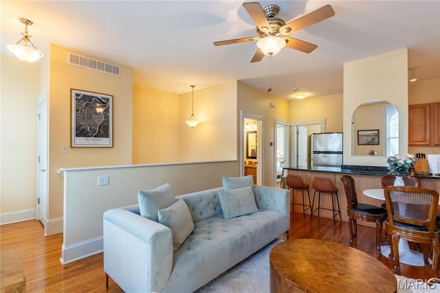 4322 Gibson Avenue, St Louis, MO 63110