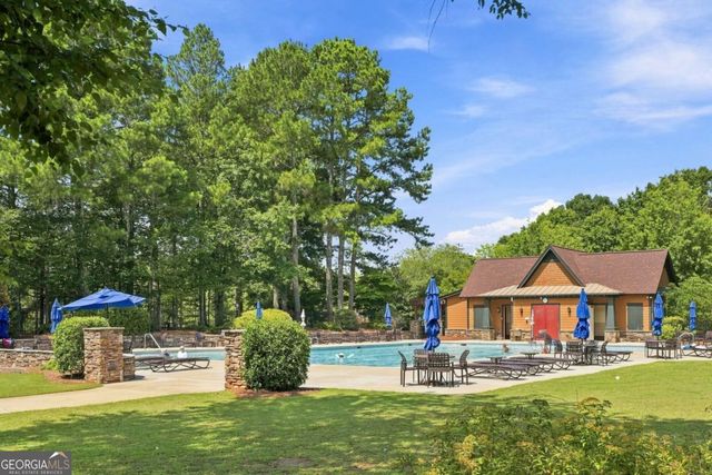 1604 Falcon Court, Locust Grove, GA 30248