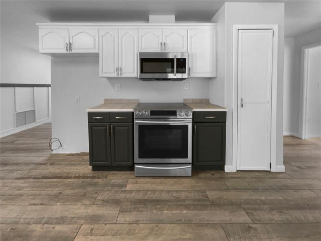 510 MARGARITA AVENUE, North Port, FL 34287