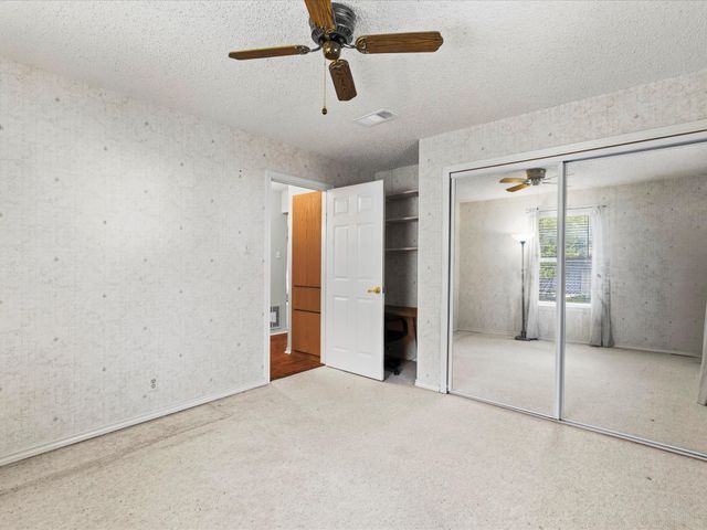217 Colt Drive, Gainesville, TX 76240
