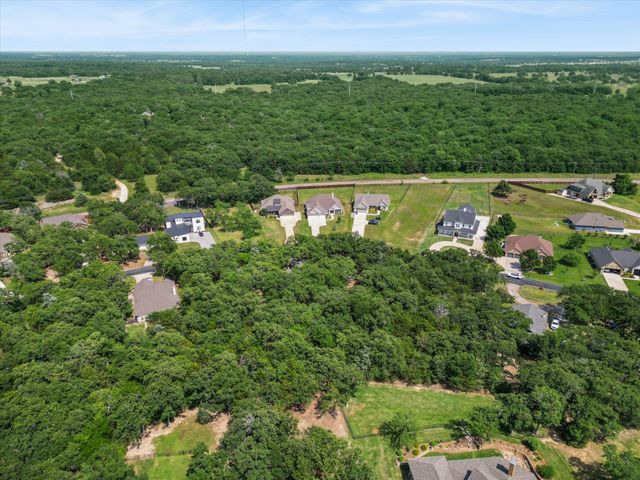 217 Colt Drive, Gainesville, TX 76240