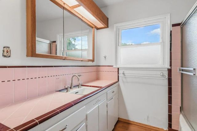 8475 Golden Ridge Road, Lakeside, CA 92040