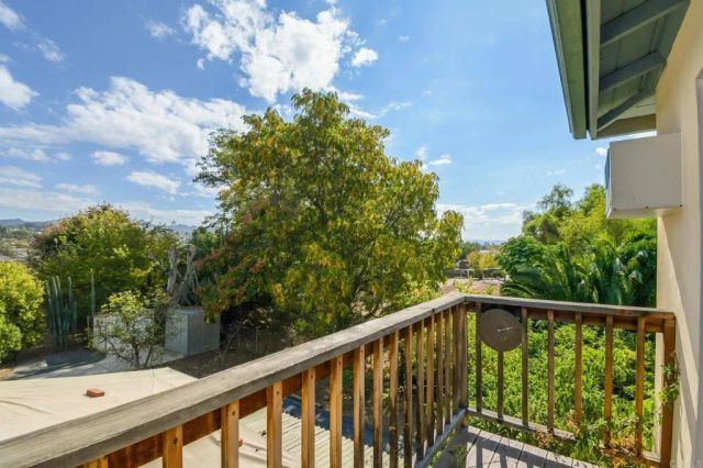 8475 Golden Ridge Road, Lakeside, CA 92040